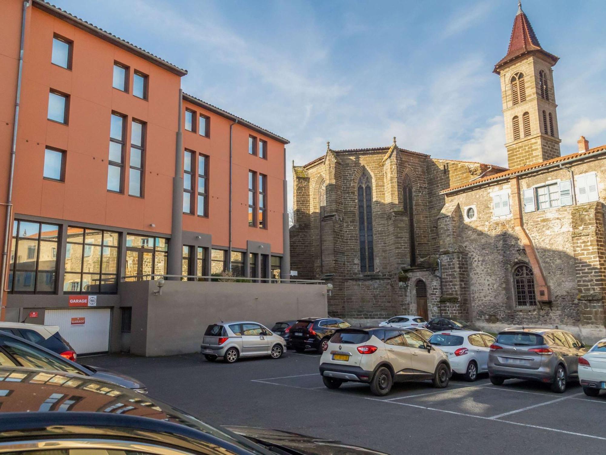 Готель Ibis Le Puy-En-Velay Centre Екстер'єр фото
